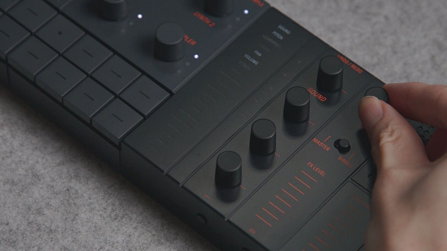 SEQTRAK connectivity and workflow