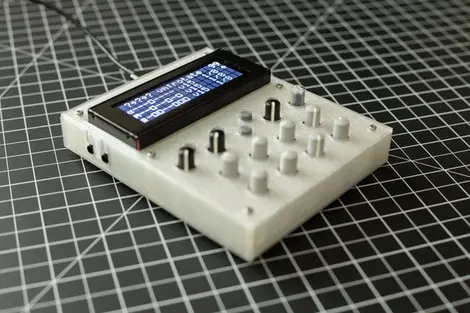GREAT CONJUNCTION: Generative FM Sequencer with Yamaha YM2413 Chip