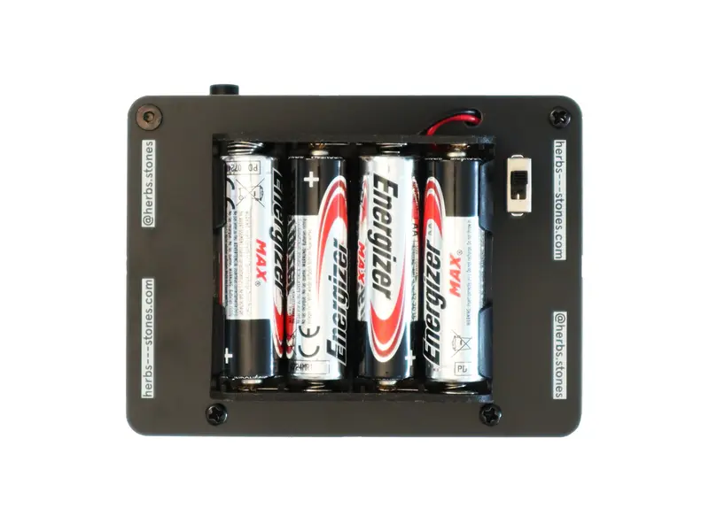 Herbs and Stones Seeds workshop assembly