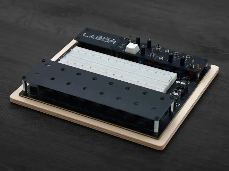 Erica Synths EDU DIY Labor module