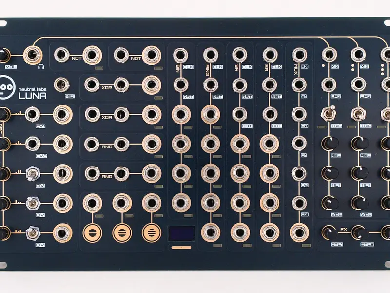 Neutral Labs Luna eurorack module front panel